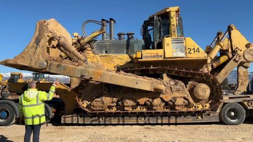 Komatsu D475 ficha tecnica