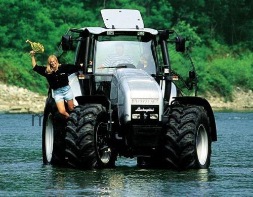 Lamborghini Victory 230 avaliação e ficha técnica