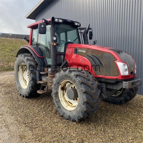 Valtra T153 ficha tecnica